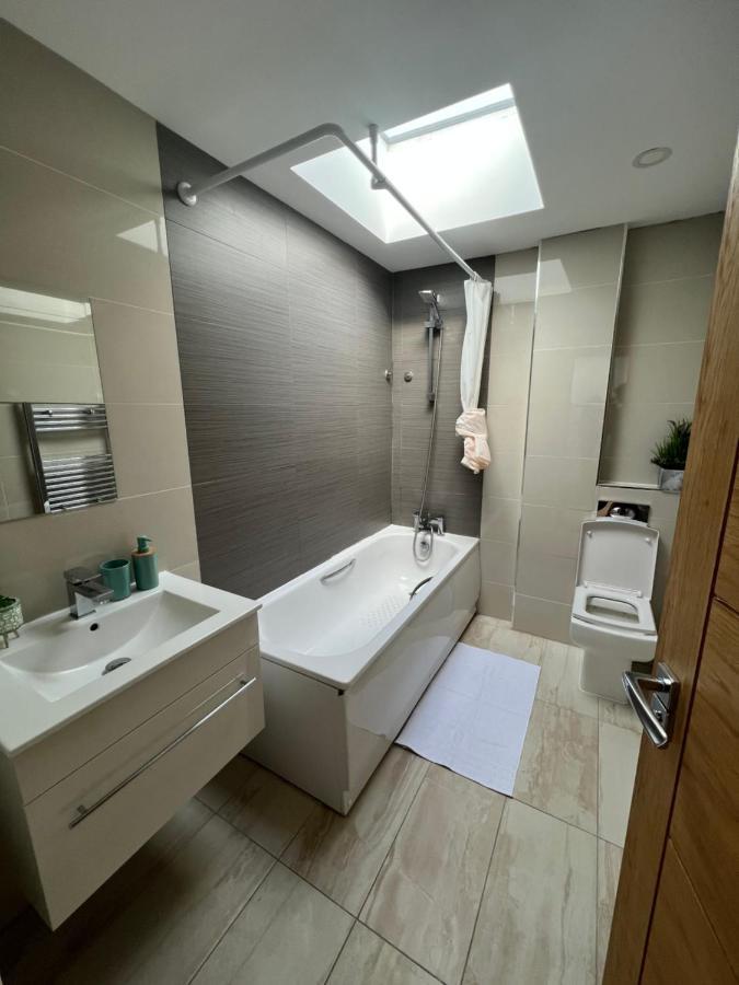 شقة لندن  في Clapham House المظهر الخارجي الصورة